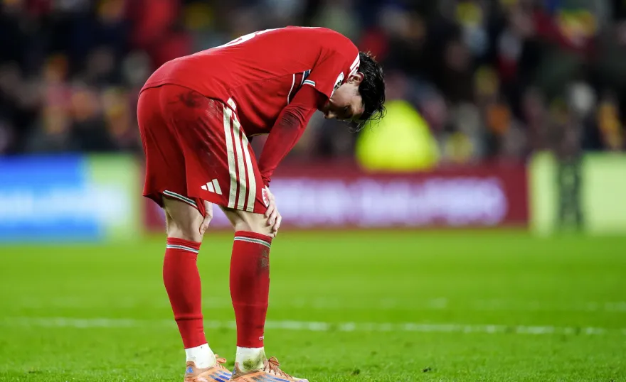 A Night of Missed Opportunities in Cardiff